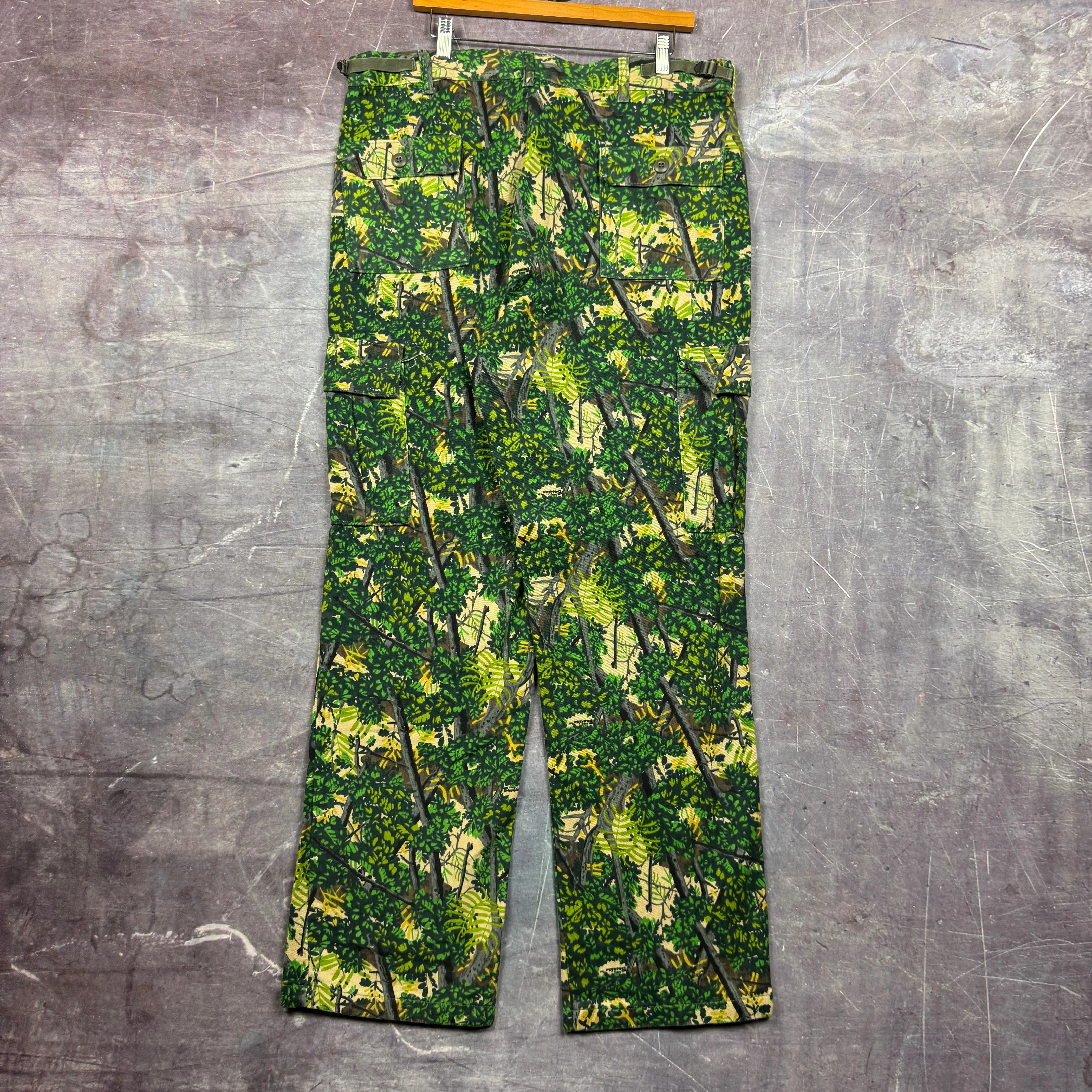 90s Bushlan Camo Baggy Cargo Work Pants 37x33 2087