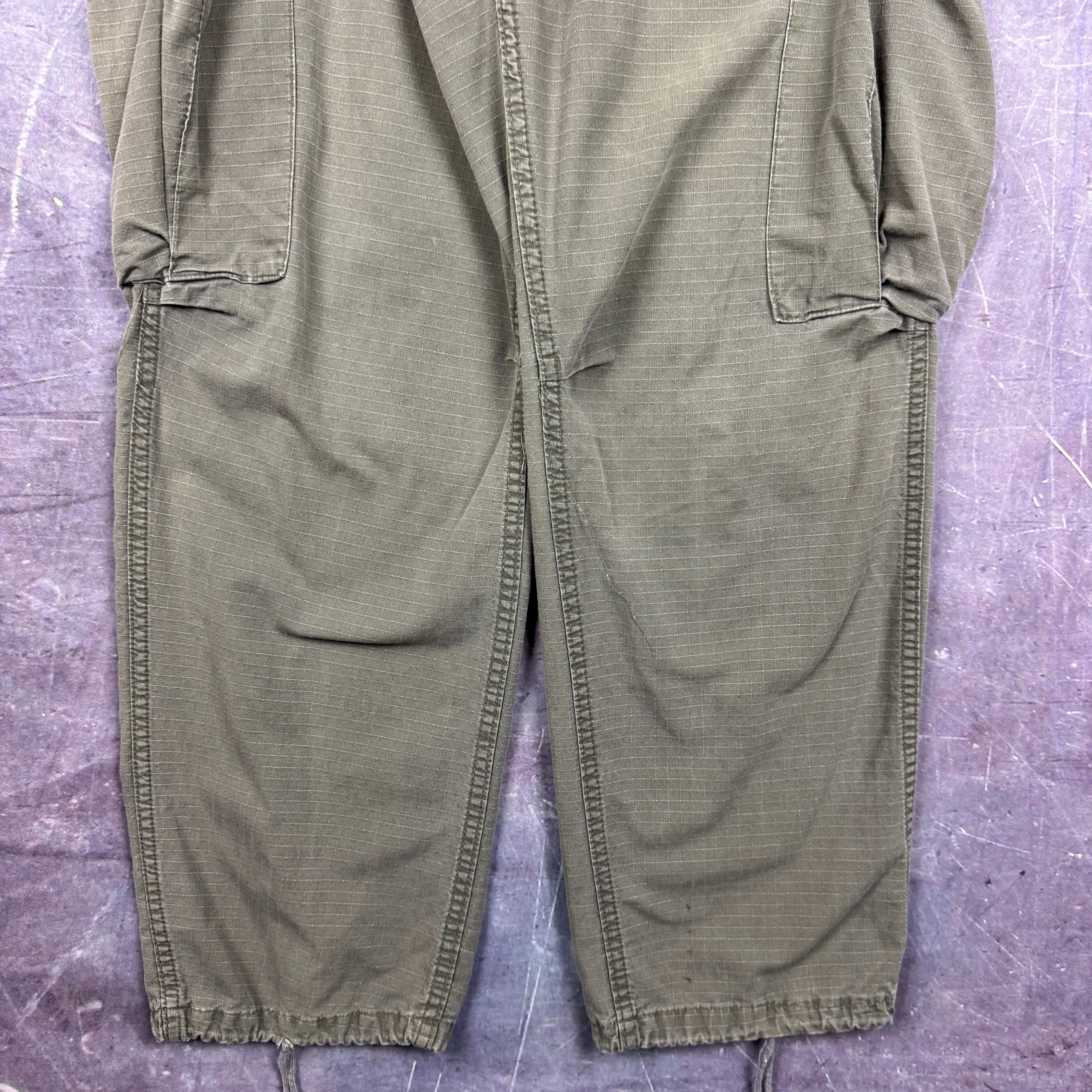 90s Olive Green Military Baggy Cargo Work Pants 34x30 2217