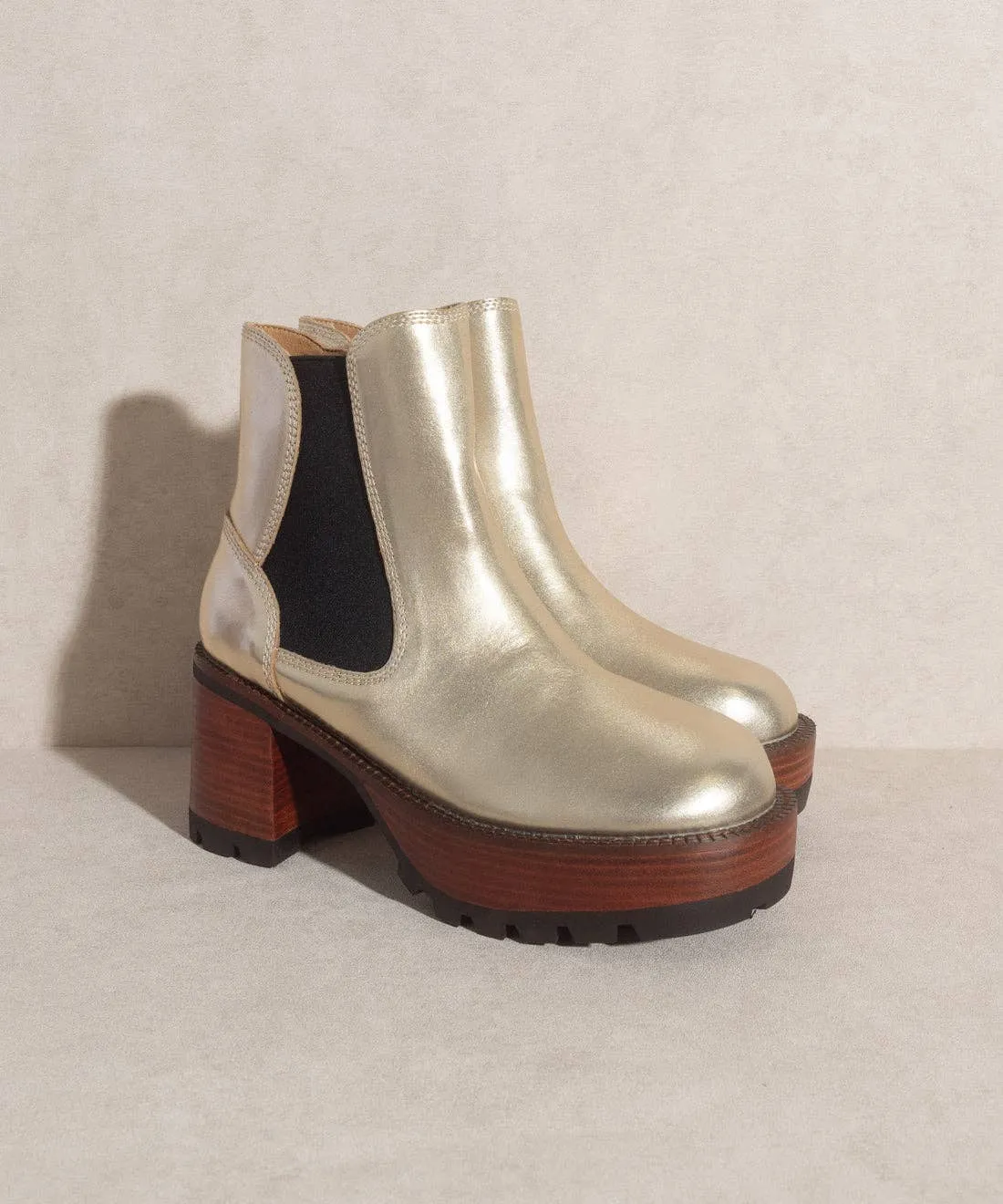 Oasis Society Dorothy Gold | Platform Chelsea Boots